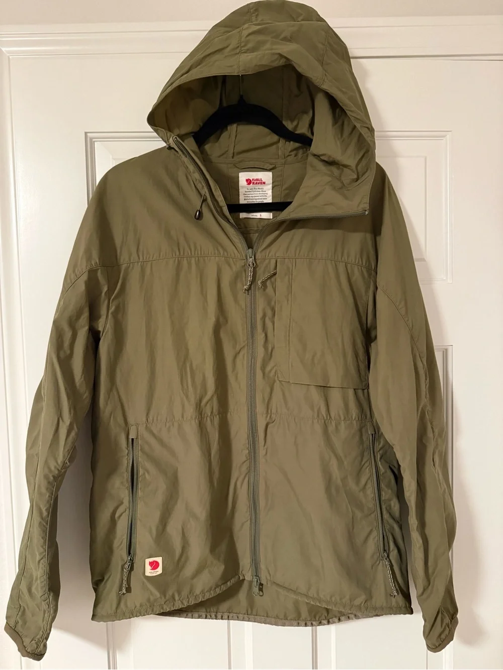 Fjallraven Olive Green Hooded Lightweight Jacket